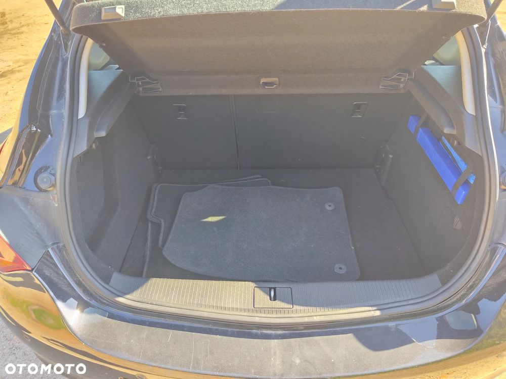 Opel Astra 1.4 ecoFLEX Sport - 27