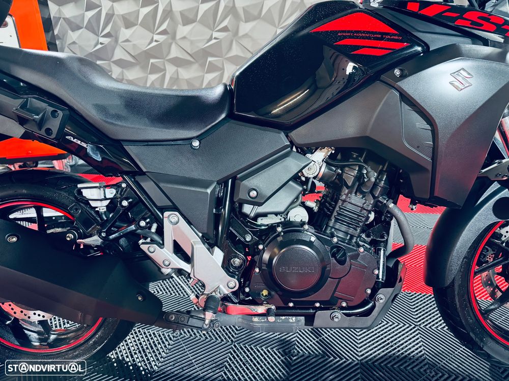 Suzuki V DL STROM 250 - 10