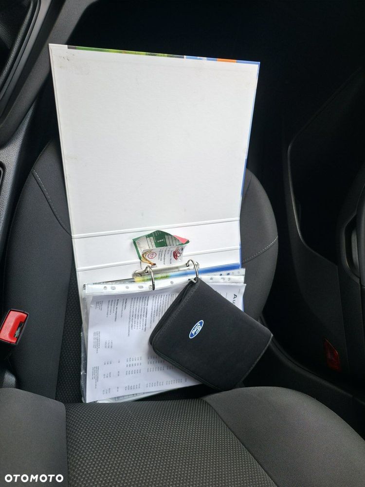 Ford Focus - 24