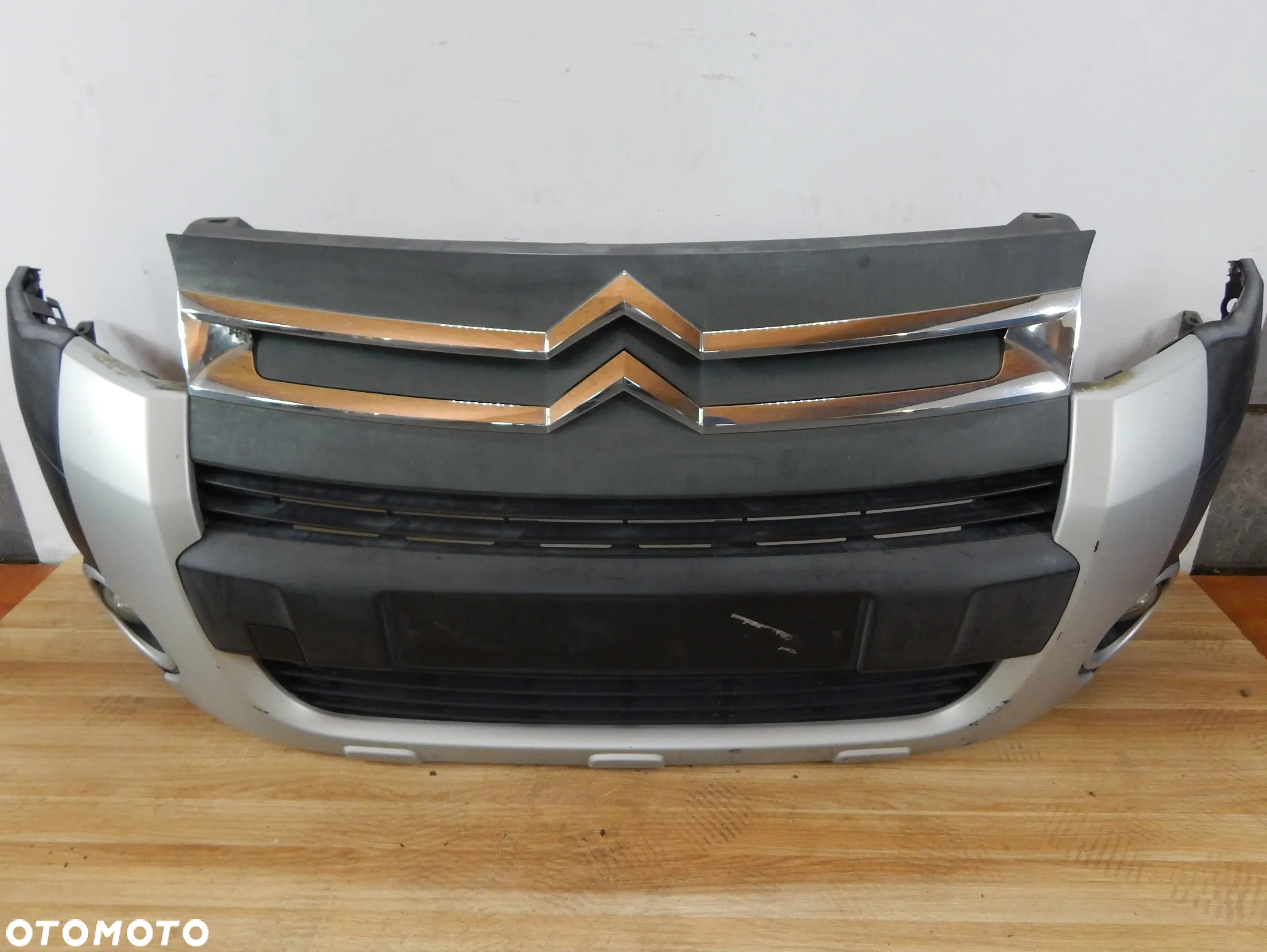 Zderzak przód przedni Citroen Berlingo II III Peugeot Partner 08-17 XTR Łuków części - 5