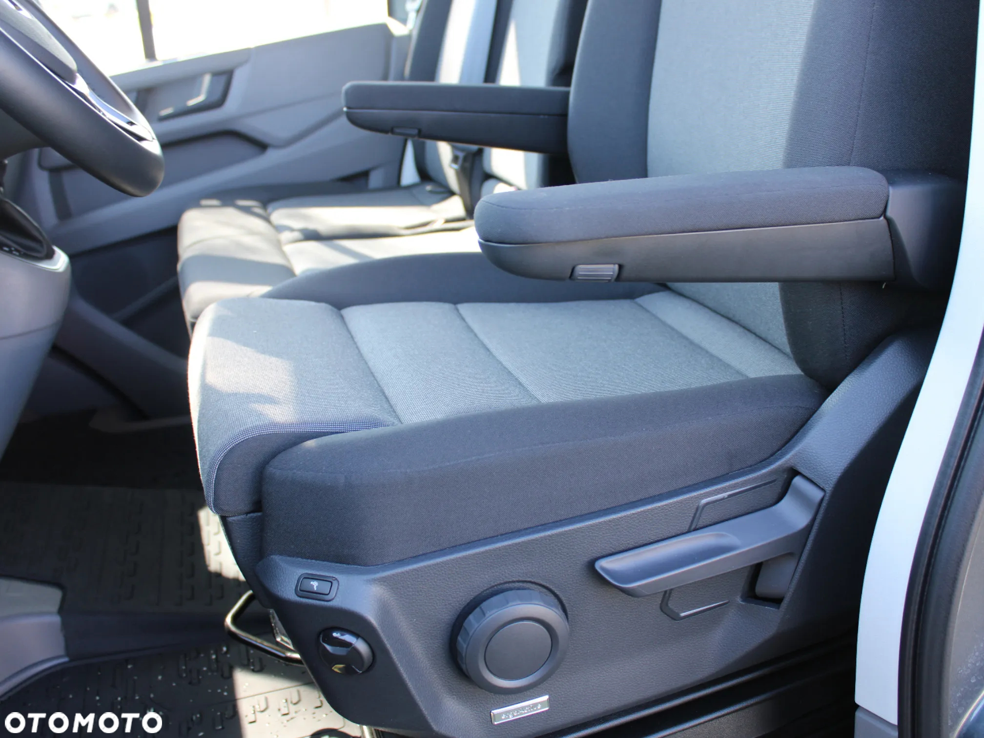 Volkswagen Crafter 35 - 12