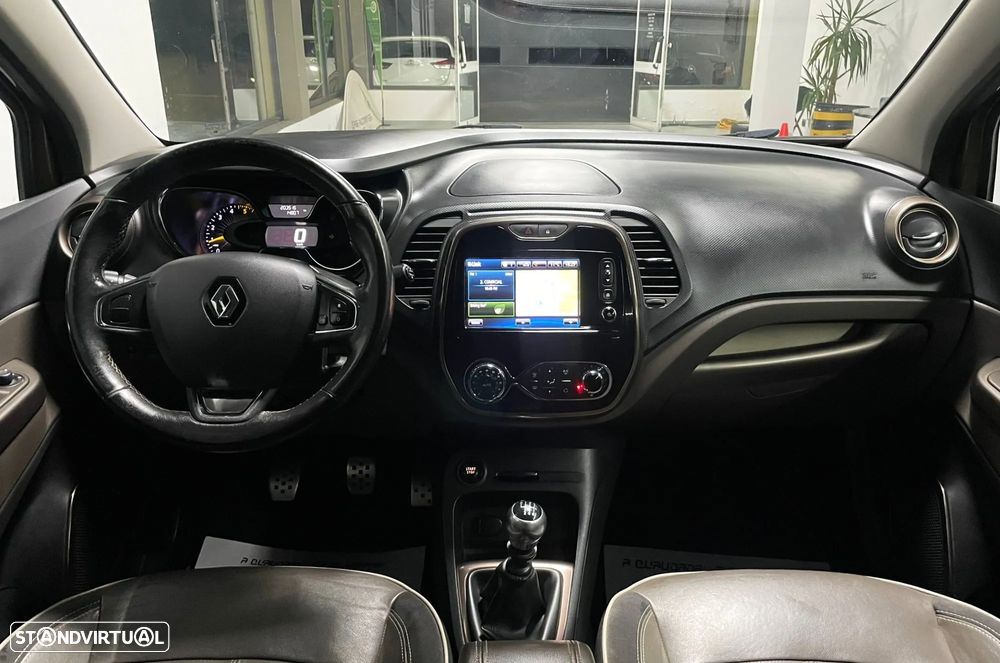 Renault Captur 1.5 dCi Exclusive - 23