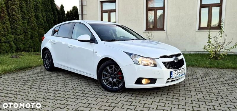 Chevrolet Cruze 1.6 LT+ - 24