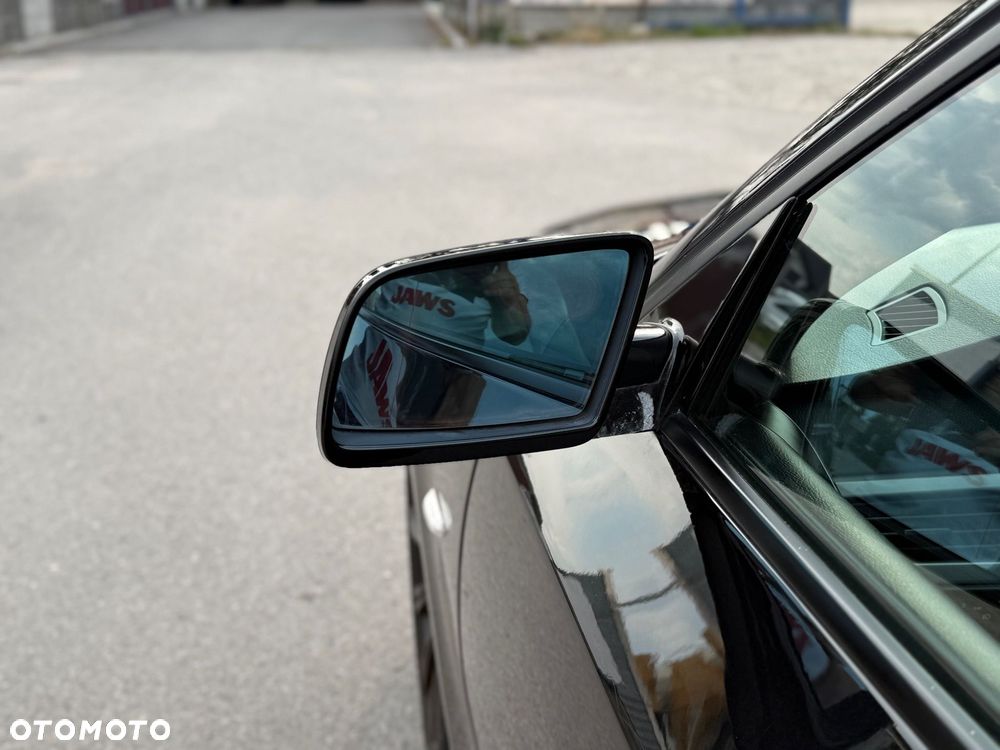 BMW Seria 5 - 25