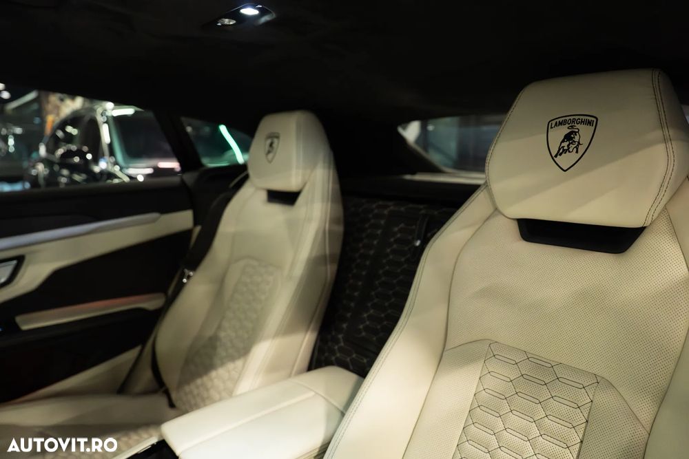 Lamborghini URUS - 5