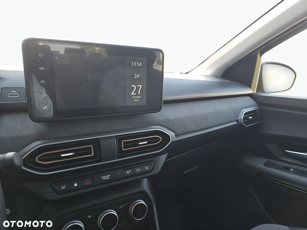 Dacia Jogger 1.0 TCe Extreme 7os - 14