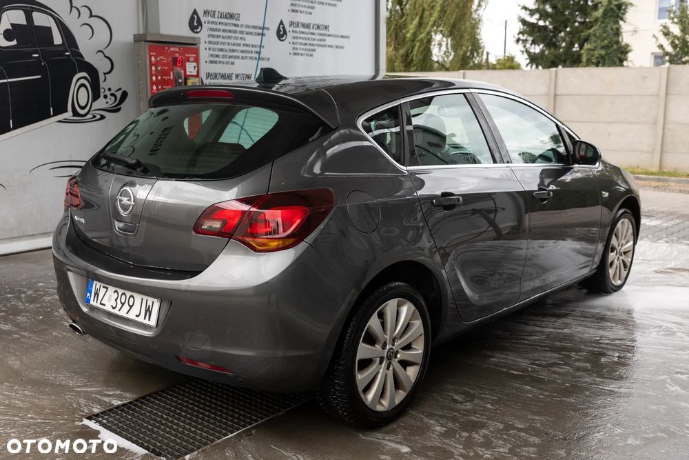 Opel Astra IV 1.4 T Cosmo S&S - 6