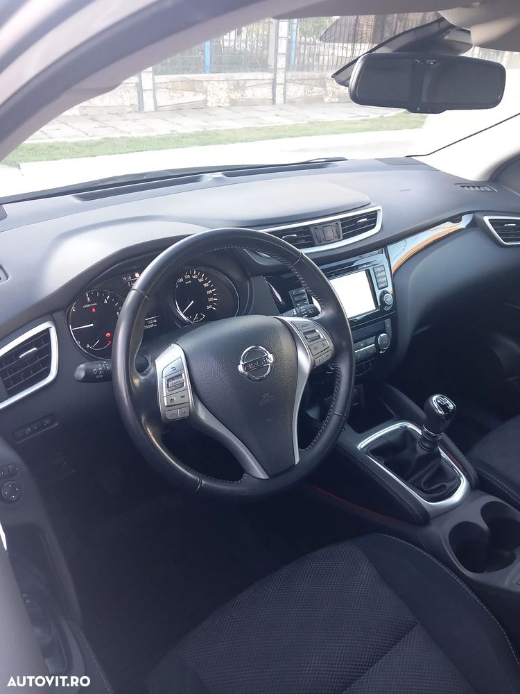 Nissan Qashqai 1.5 DCI TEKNA - 26