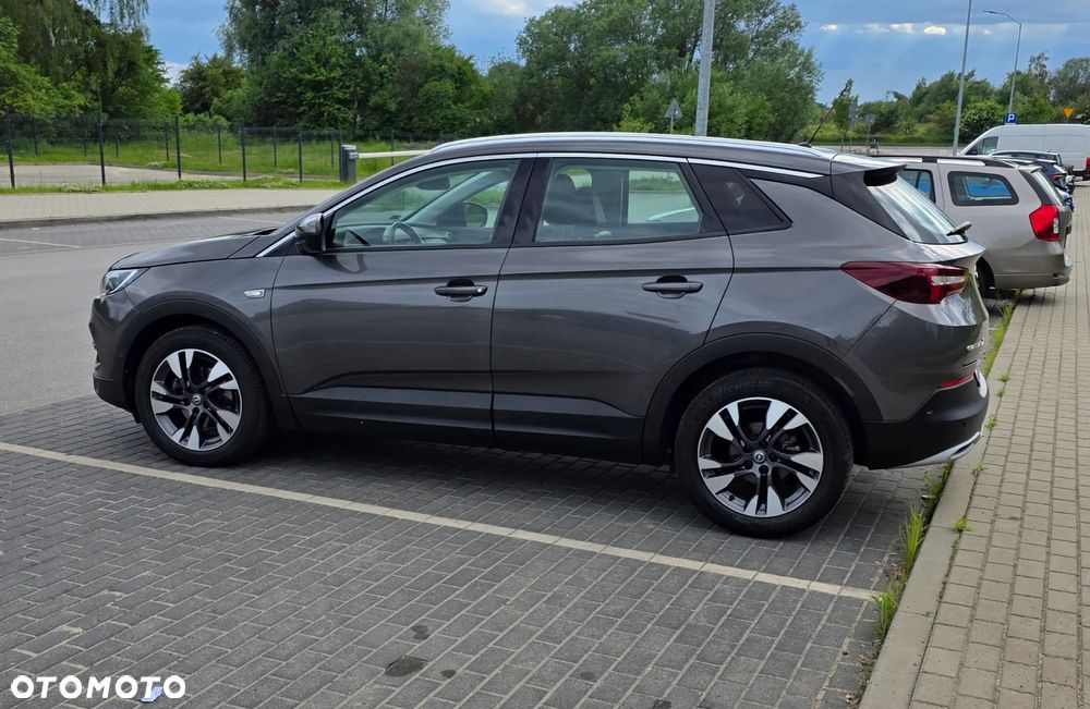 Opel Grandland X 1.2 T Innovation S&S - 11