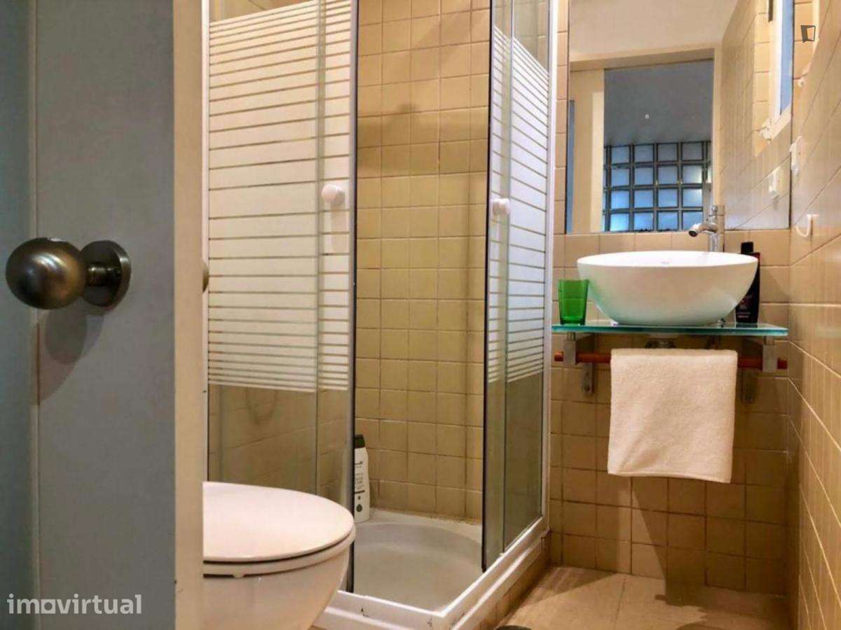 Apartamento com 1 quartos - localizado em Lapa Lisbon - Grande imagem: 3/5