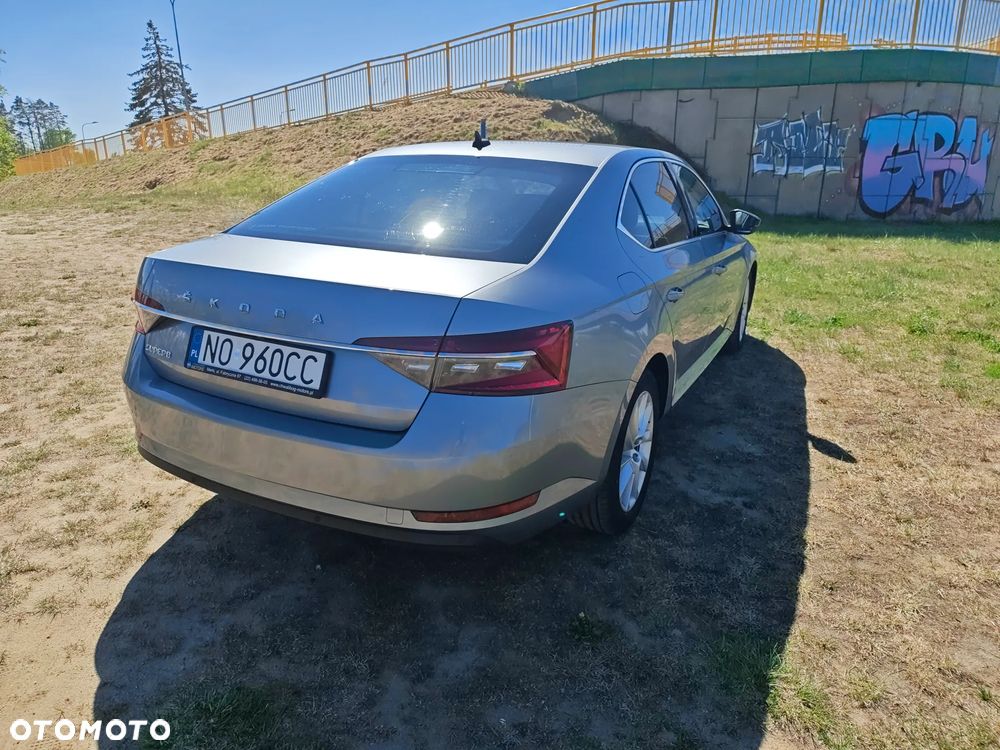 Skoda Superb 1.5 TSI Style DSG - 9