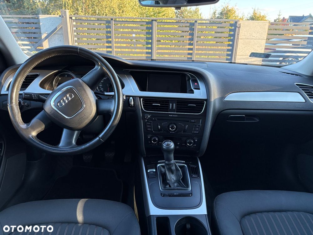 Audi A4 Avant 2.0 TDI Limited Edition - 8