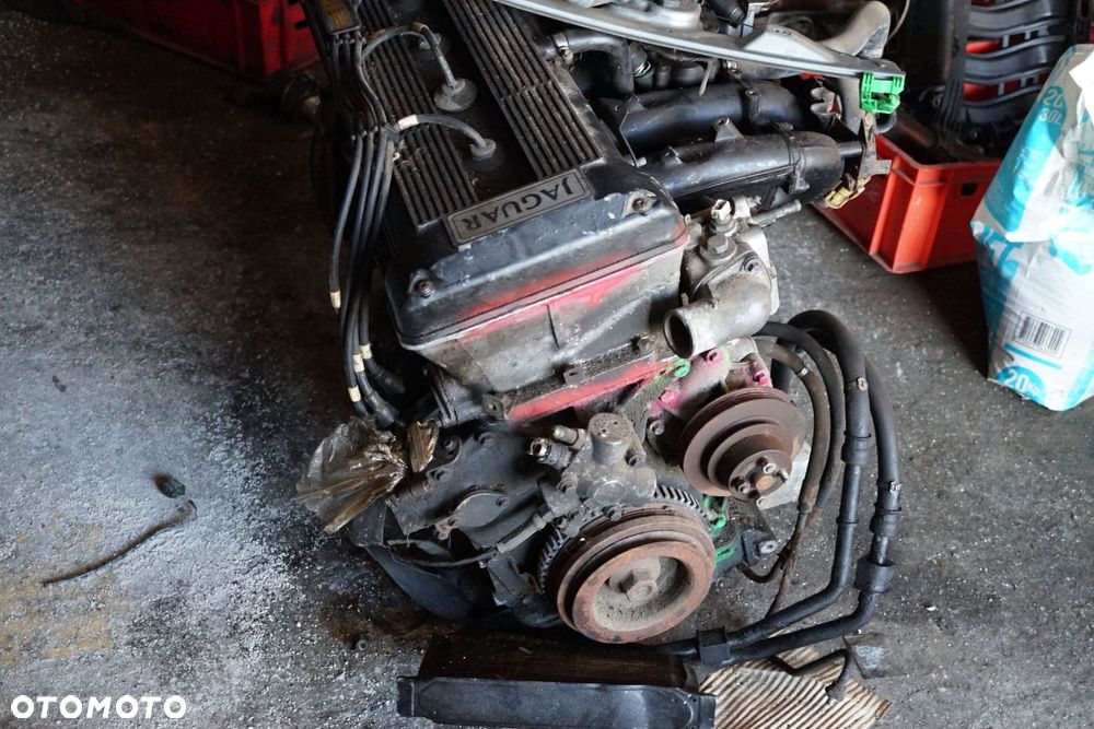 SILNIK XJ XJ40 3.6 24V KM 9DPANA 9DPAMA JAGUAR 1986-1995 - 1