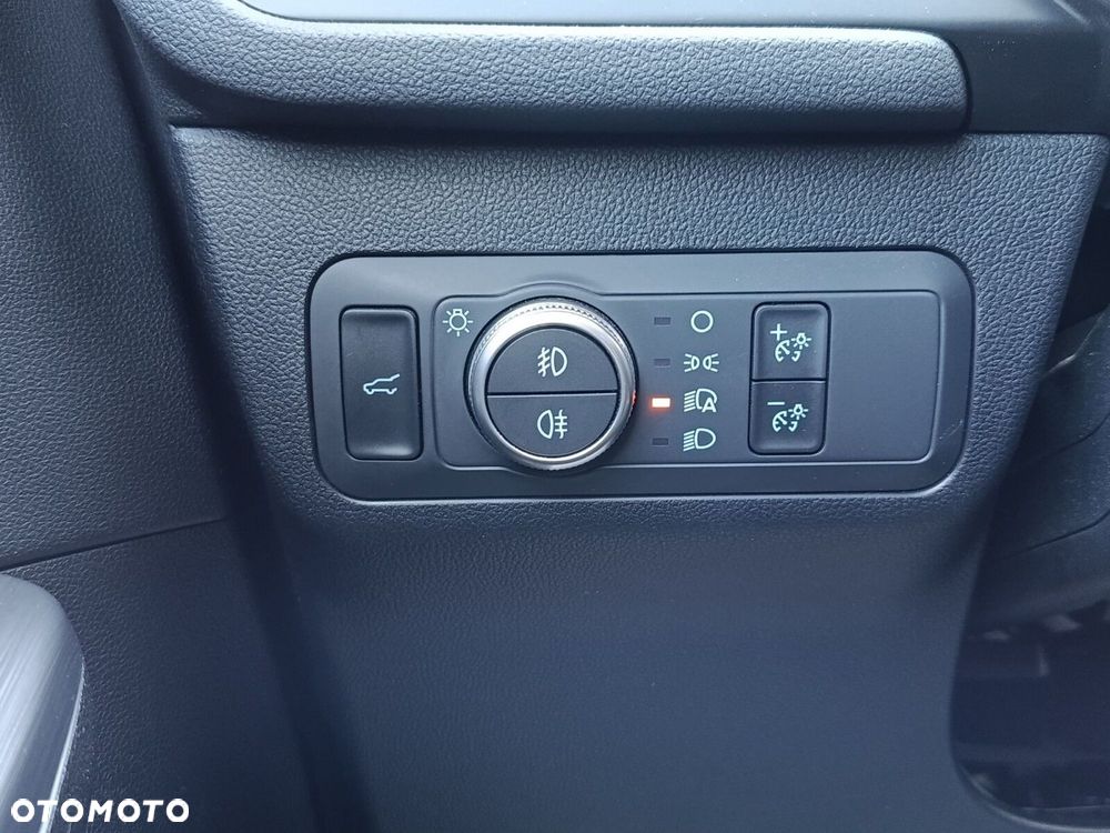 Ford Kuga 1.5 EcoBoost FWD ST-Line X - 40