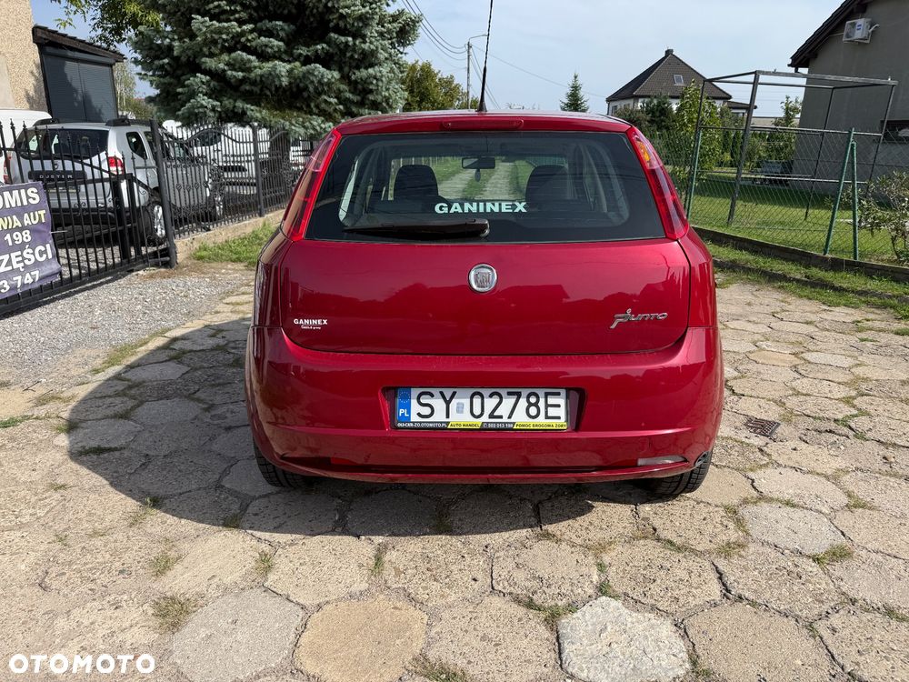 Fiat Punto 1.4 16V Dynamic - 10