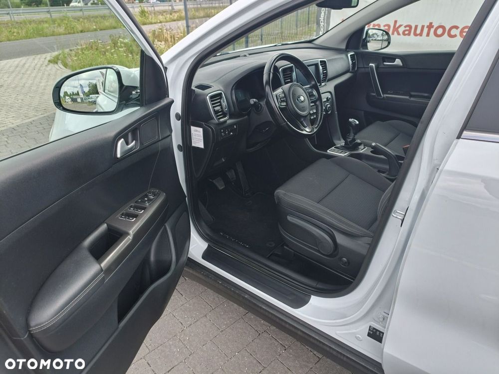 Kia Sportage - 23