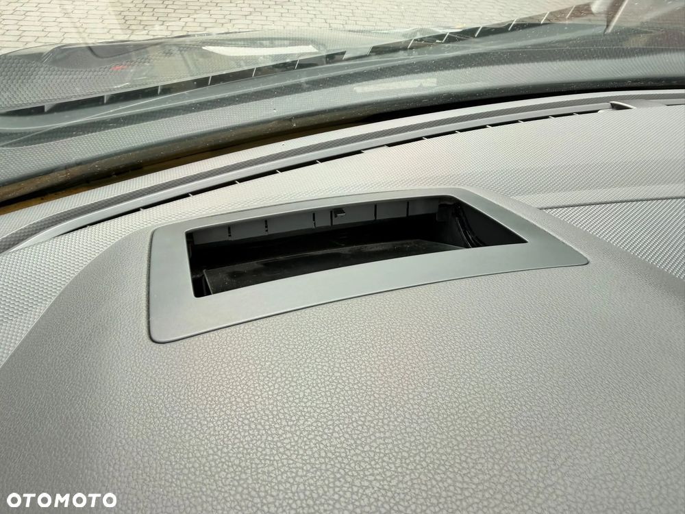 Volkswagen Tiguan 1.5 TSI OPF DSG Life - 24