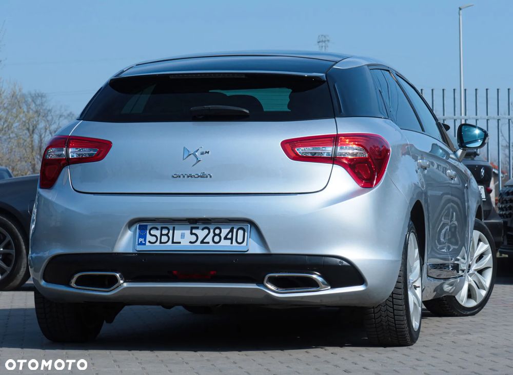 Citroën DS5 2.0 HDi Hybrid4 SportChic MCP - 33