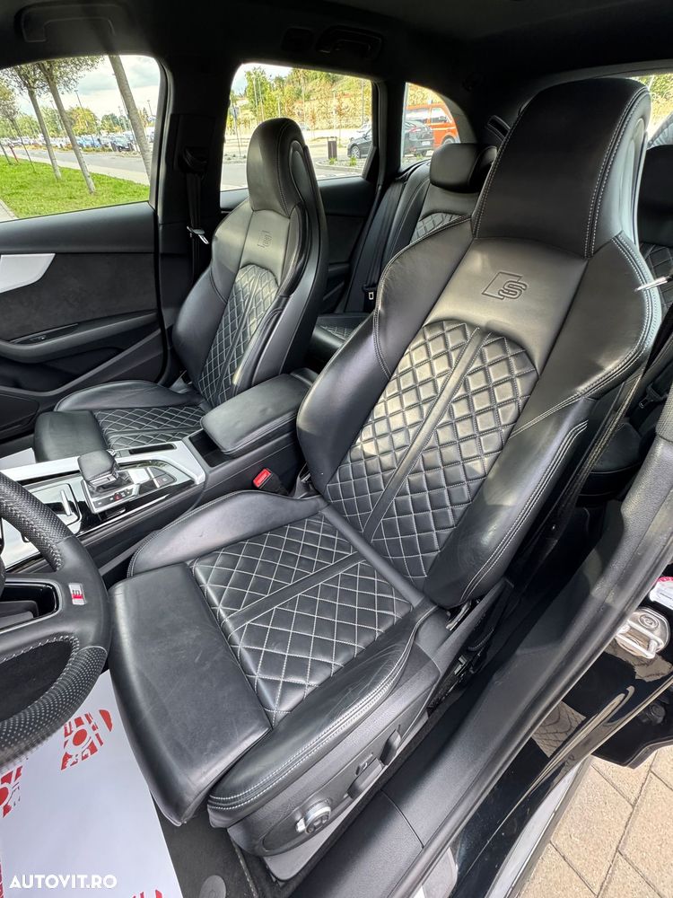 Audi A4 40 TDI S tronic S line - 11