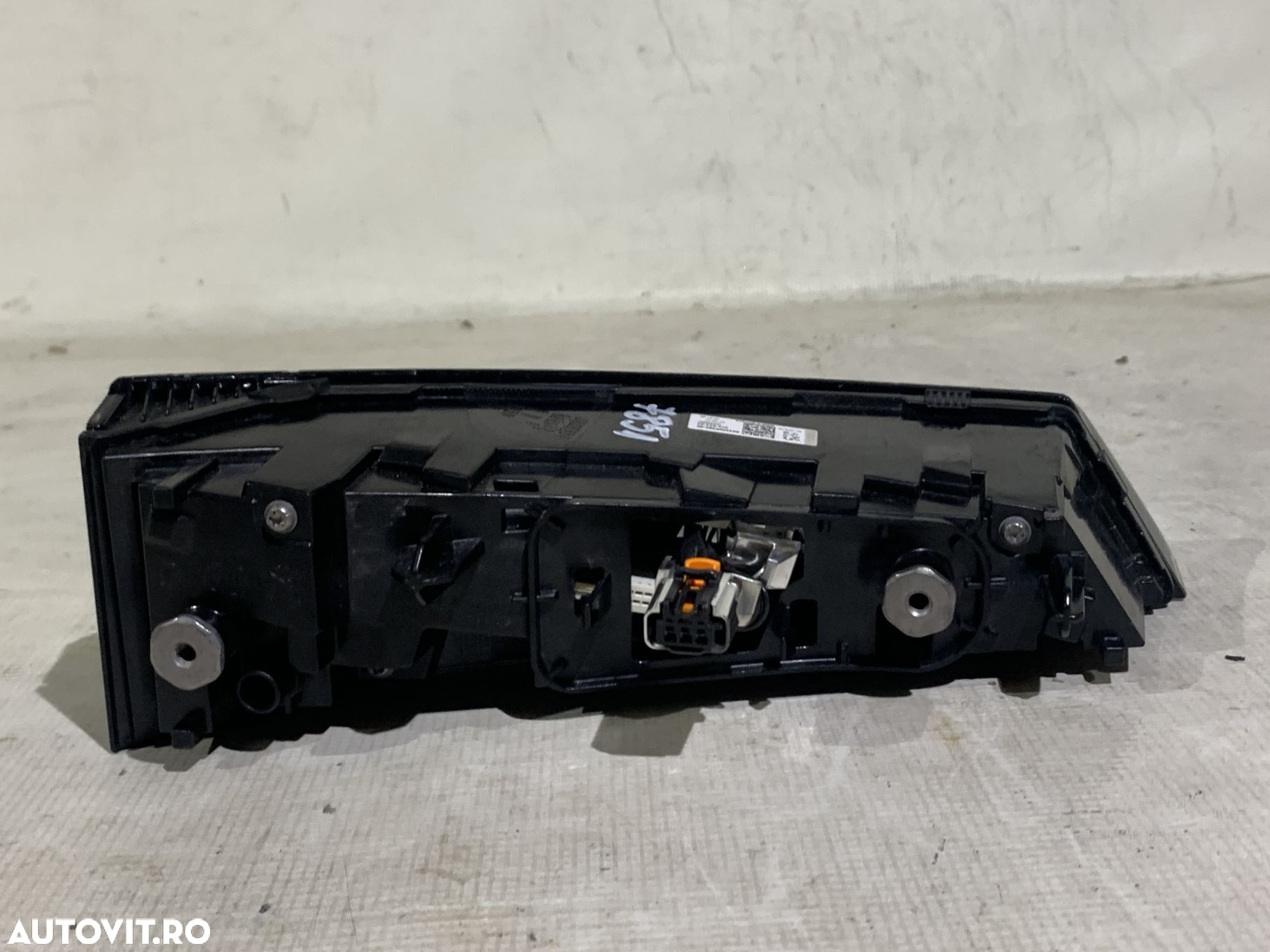 Stop dreapta spate pe hayon, Peugeot 308 GT, 2021, 2022, 2023, 2024, cod origine OE 9835300380. - 3