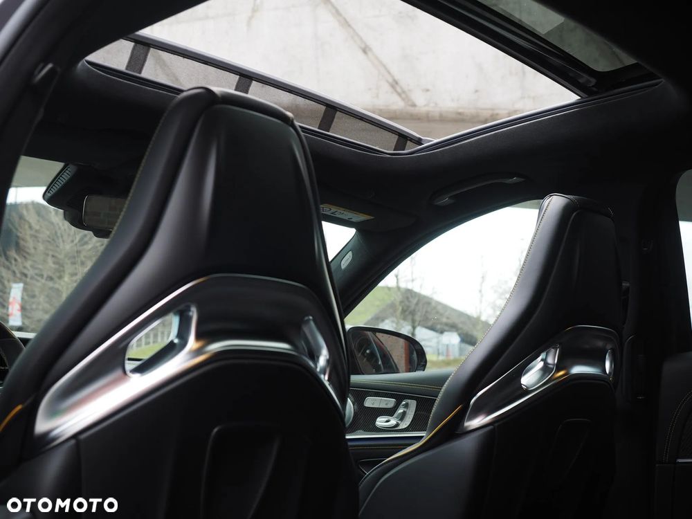 Mercedes-Benz Klasa E AMG 63 S 4-Matic+ - 18