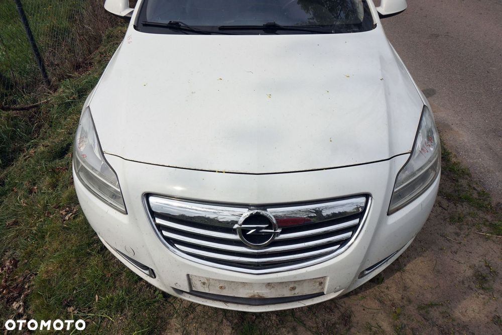 MASKA ZDERZAK BŁOTNIKI LAMPY INSIGNIA A I Z40R  OPEL 2008-2013 BIAŁY PRZÓD KOMPLETNY - 2