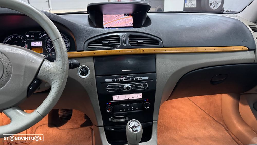 Renault Laguna 1.9 dCi Initiale - 26