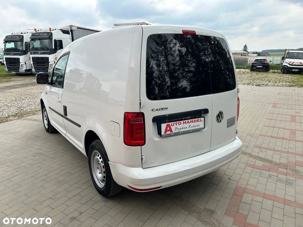 Volkswagen Caddy - 4