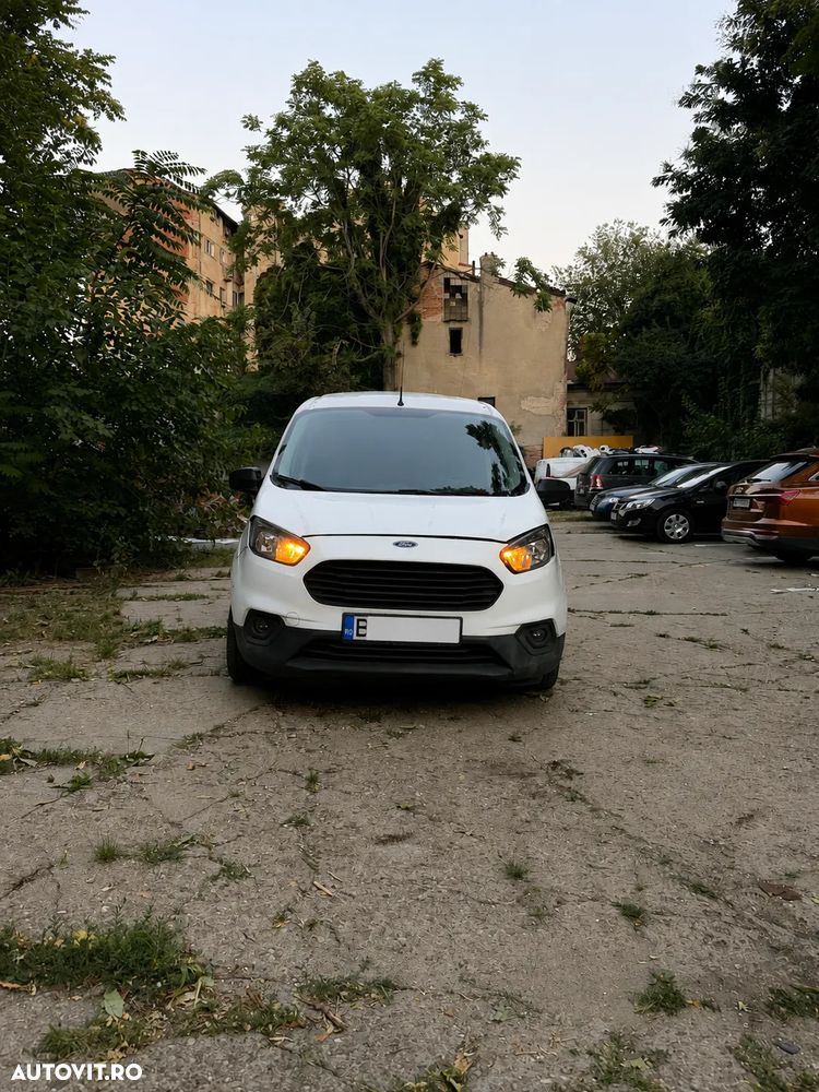 Ford Courier - 20