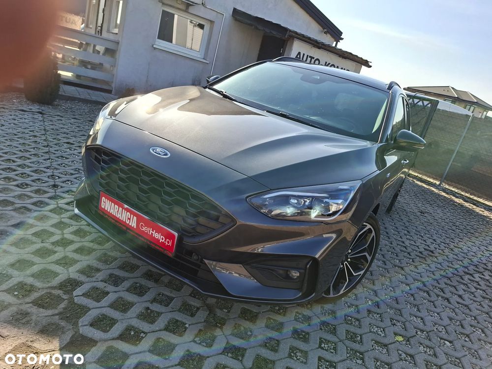 Ford Focus - 1