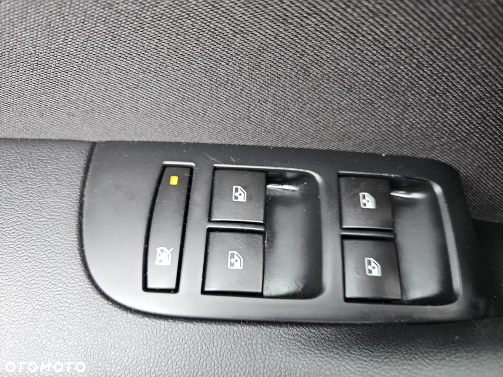 Opel Zafira Tourer 1.4 Turbo Selection - 29
