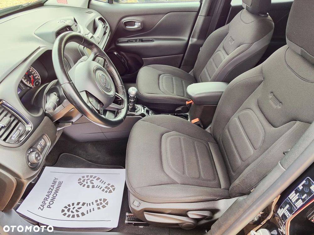 Jeep Renegade 1.4 MultiAir Night Eagle - 17