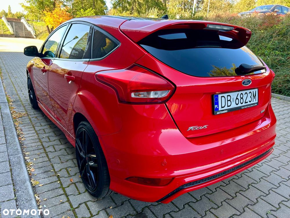 Ford Focus - 13