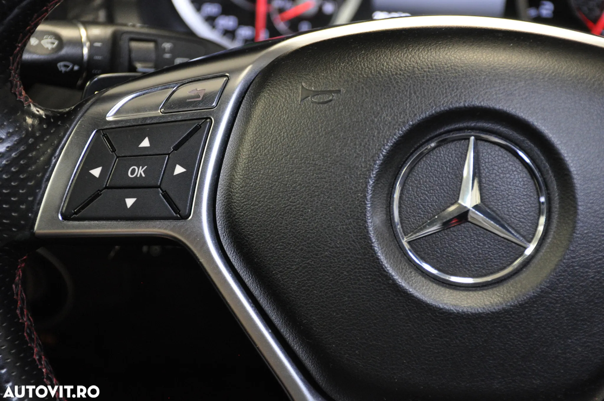 Mercedes-Benz A 45 AMG 4MATIC Aut. - 19