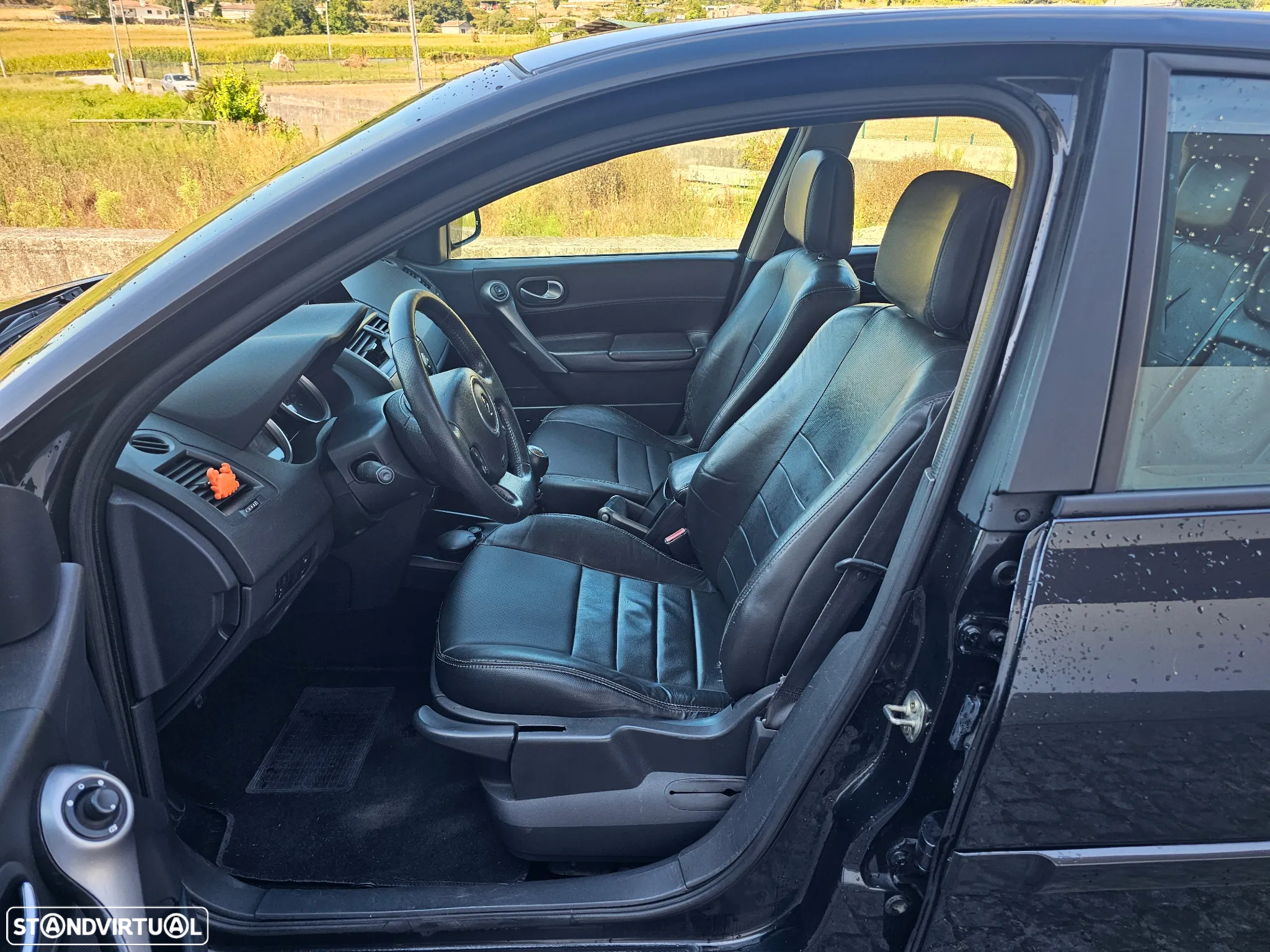 Renault Mégane 1.5 dCi Dynamique - 9