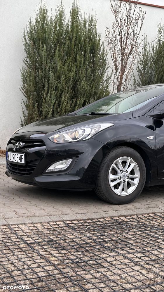 Hyundai i30 1.4 Comfort - 12
