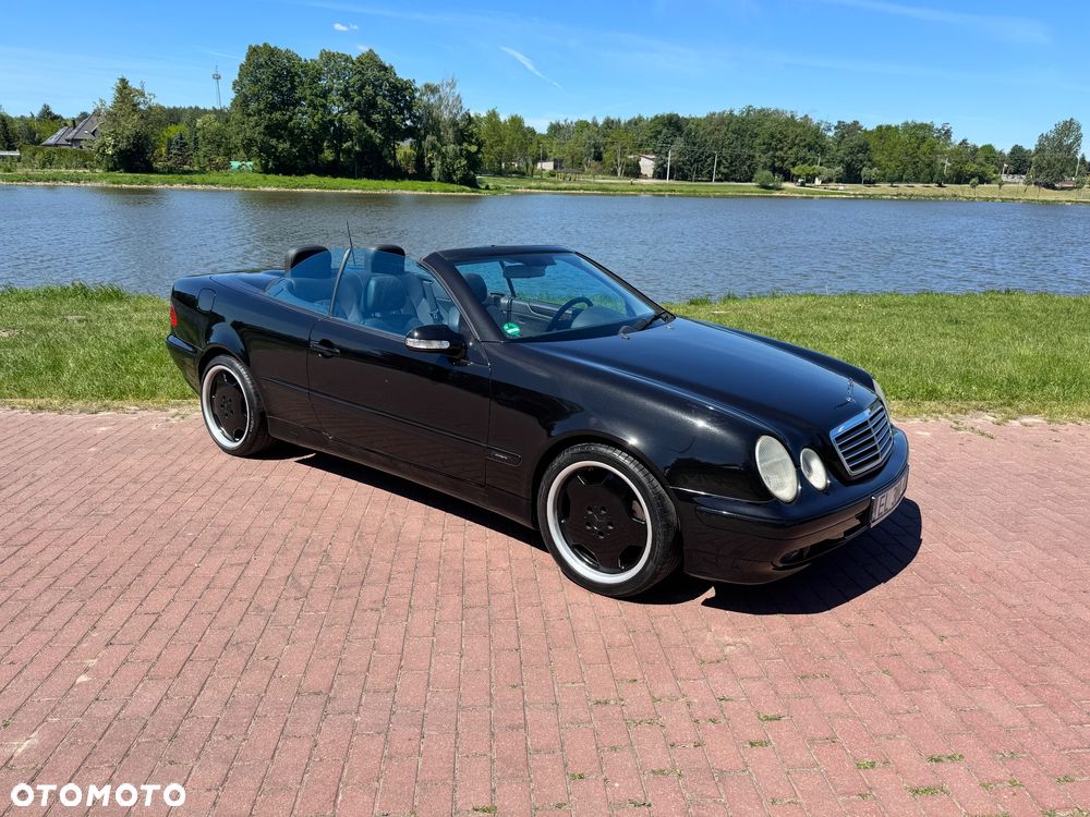 Mercedes-Benz CLK - 3