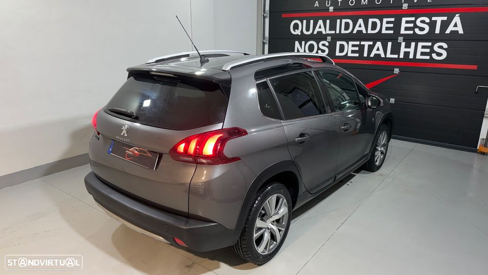 Peugeot 2008 1.2 PureTech Crossway - 12