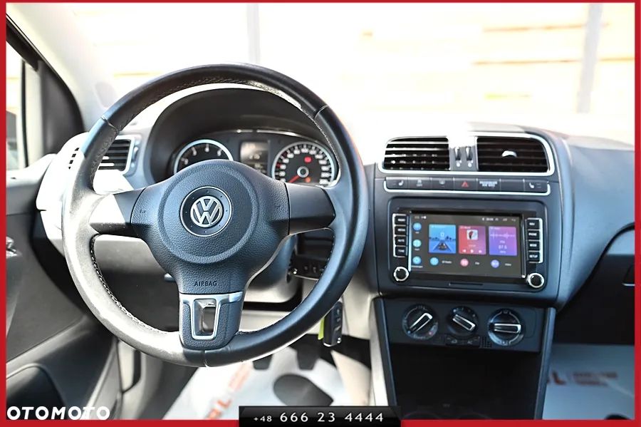 Volkswagen Polo 1.4 Style - 25