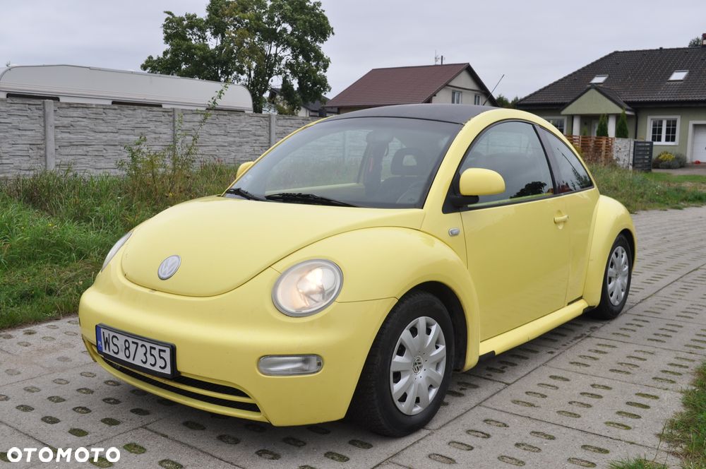 Volkswagen New Beetle - 1