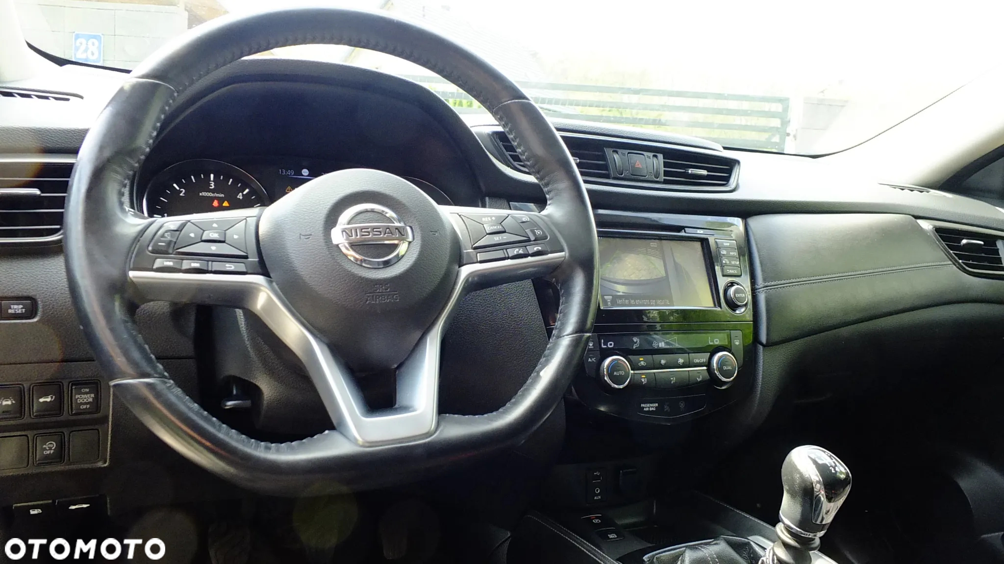 Nissan X-Trail 1.6 DCi Tekna 2WD - 28