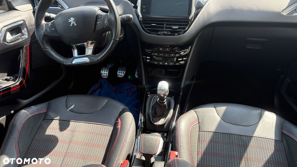 Peugeot 2008 BlueHDi FAP 120 STOP & START GT-Line Edition - 38