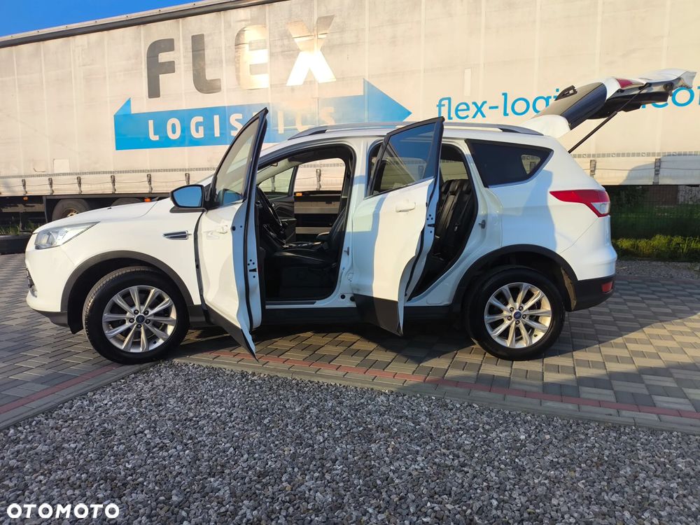 Ford Kuga 2.0 TDCi FWD Titanium - 15