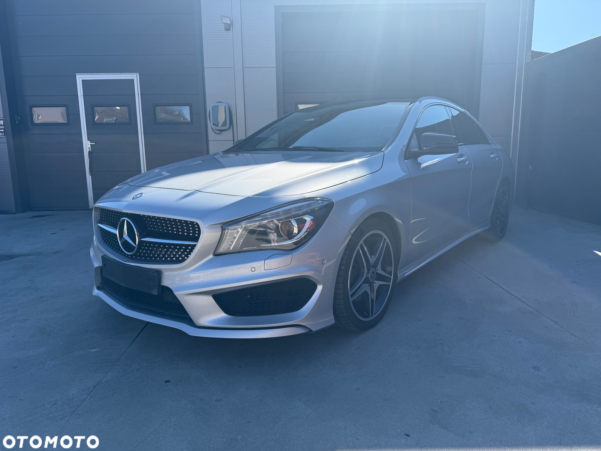 Mercedes-Benz CLA 220 CDI 7G-DCT AMG Line - 8