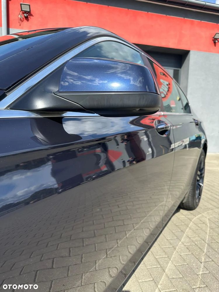 BMW Seria 7 750i xDrive - 4