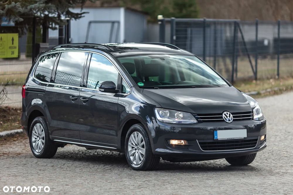 Volkswagen Sharan 2.0 TDI DSG BlueMotion Technology Comfortline - 2
