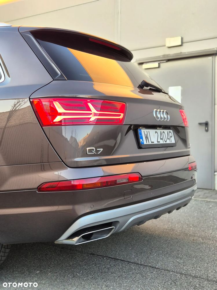 Audi Q7 - 11