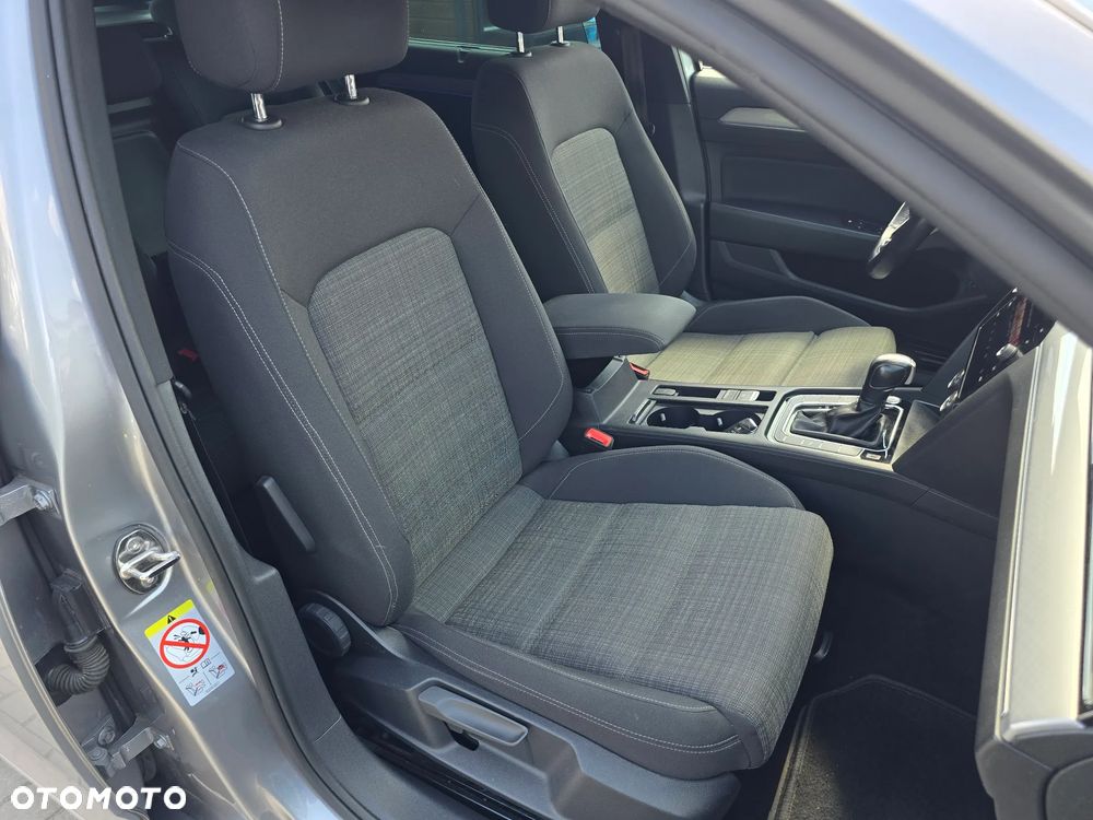 Volkswagen Passat Variant - 15