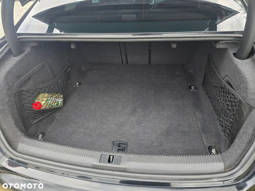 Audi A4 Limousine 2.0 TDI - 8