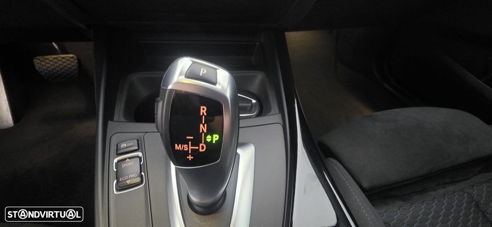 BMW 218 d Cabrio Pack M Auto - 20